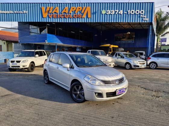 NISSAN TIIDA 1.8 SL 16V FLEX 4P MANUAL